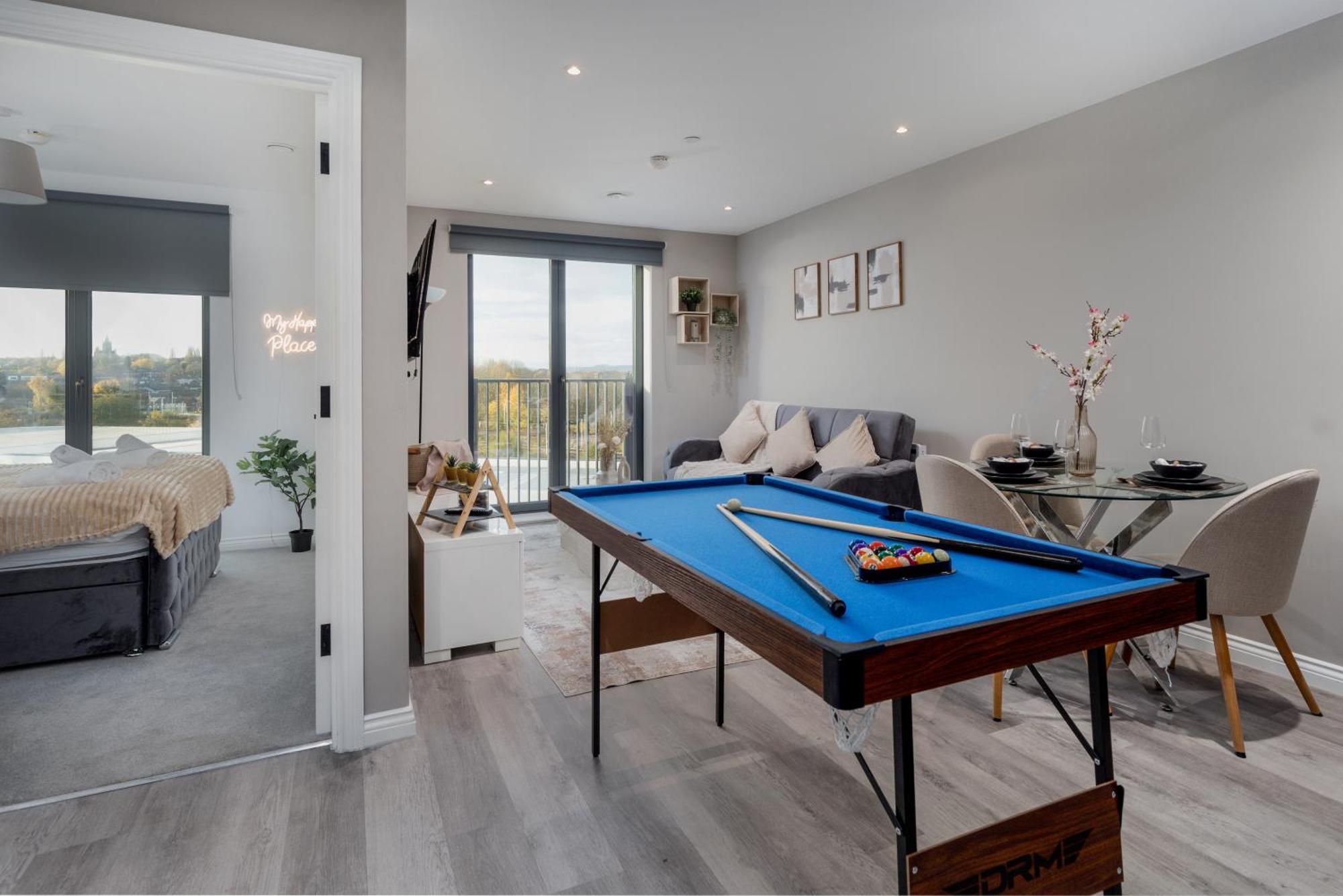 Springwell Suite - City Centre - Balcony & Pool Table - 3 Bed ليدز المظهر الخارجي الصورة